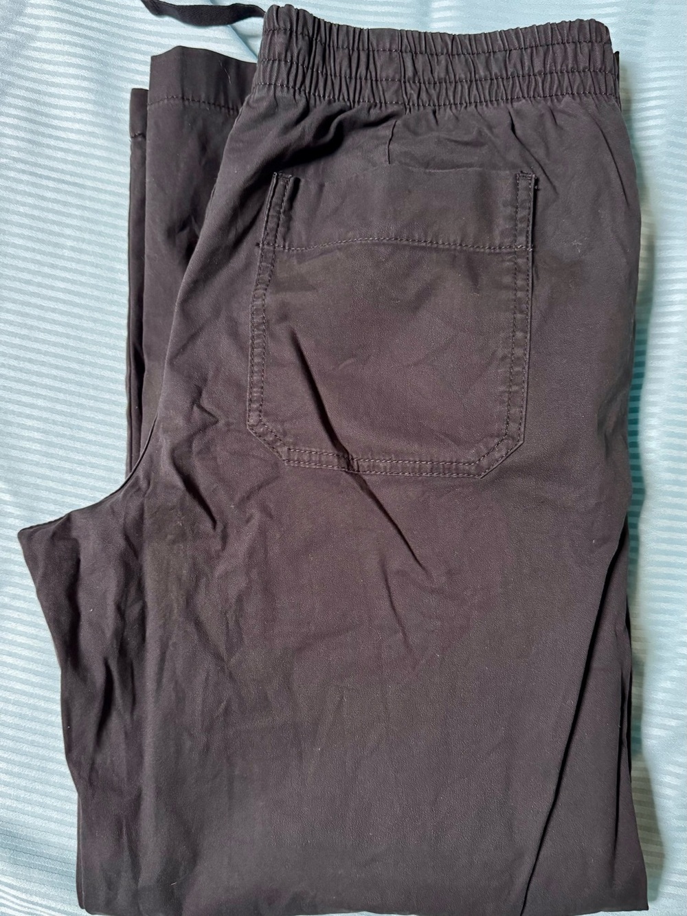 L.L. Bean women’s Black Elastic-Waist tie front pants